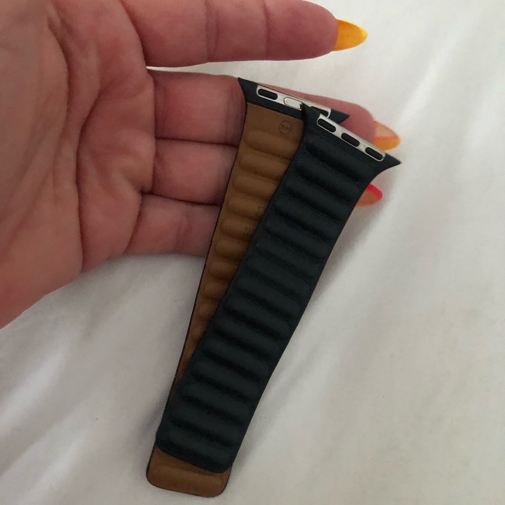 apple watch magnetic band
